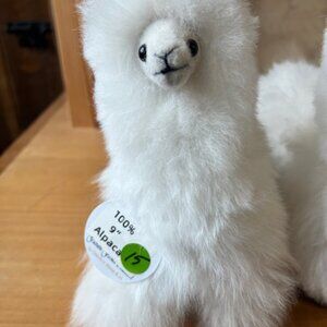 100% Alpaca Plush 9"